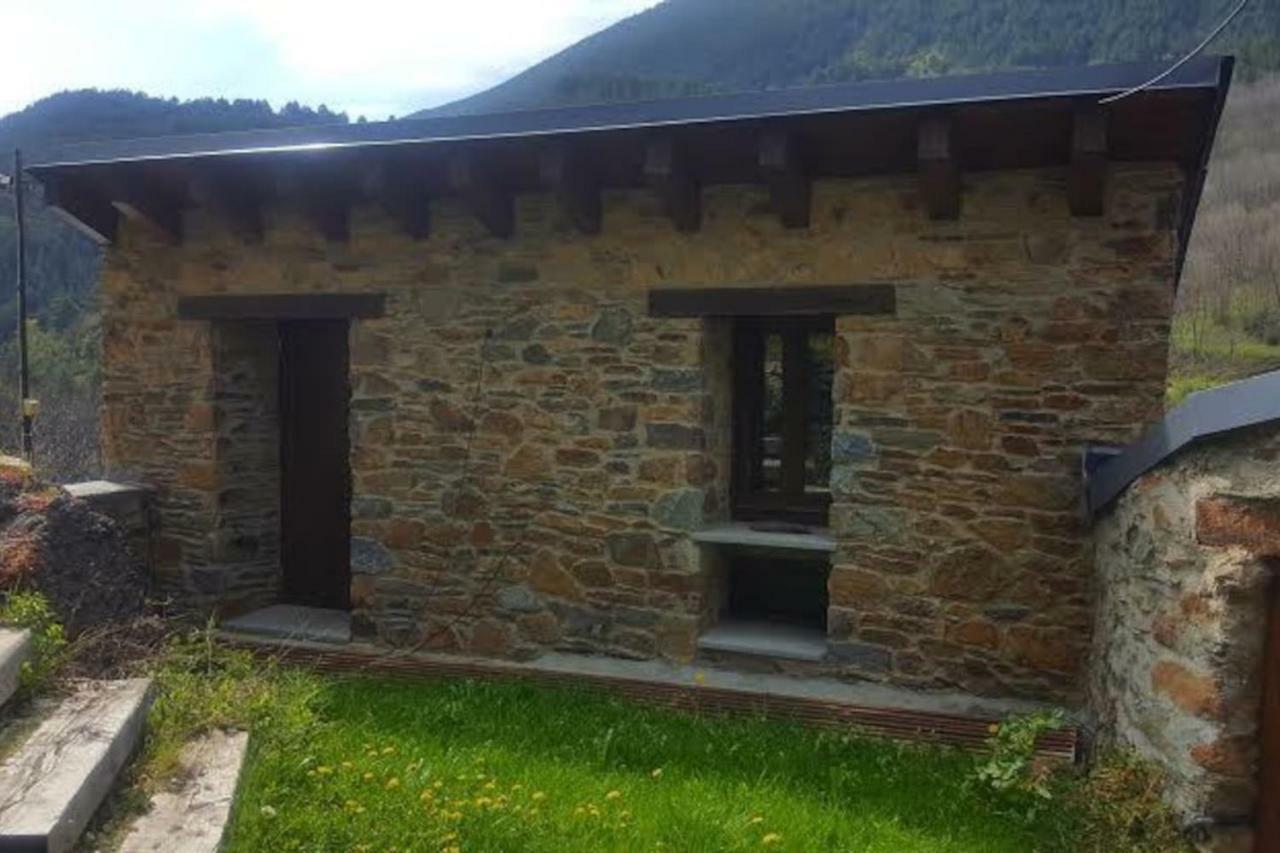 Les Forques De'N Pep Apartment Toses Екстериор снимка