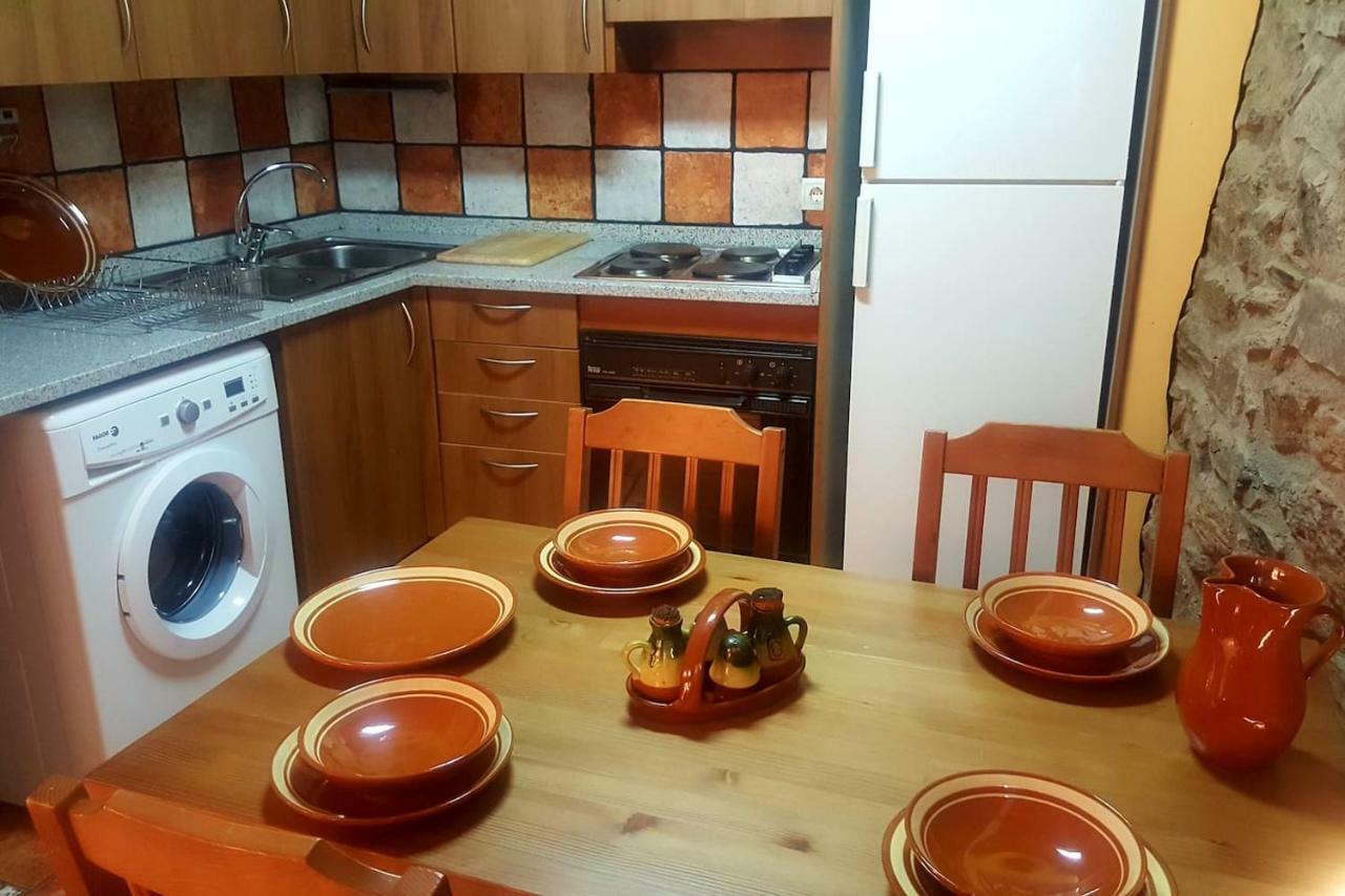 Les Forques De'N Pep Apartment Toses Екстериор снимка