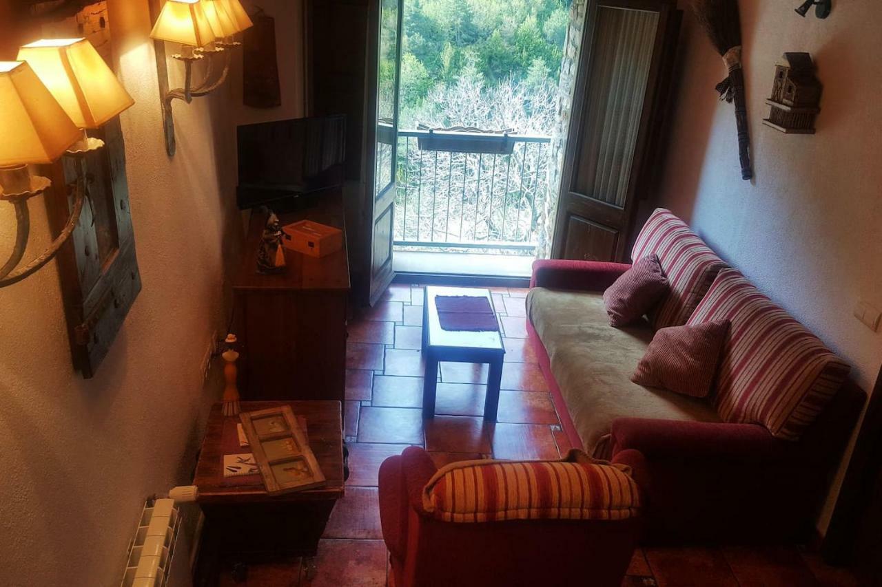 Les Forques De'N Pep Apartment Toses Екстериор снимка