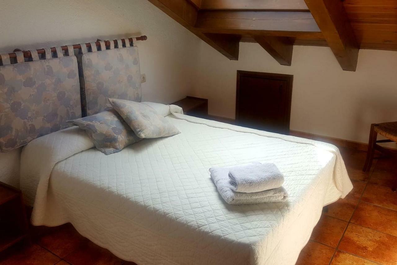 Les Forques De'N Pep Apartment Toses Екстериор снимка